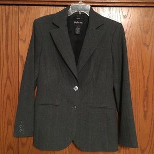 Women’s gray two piece suit (blazer and pants)